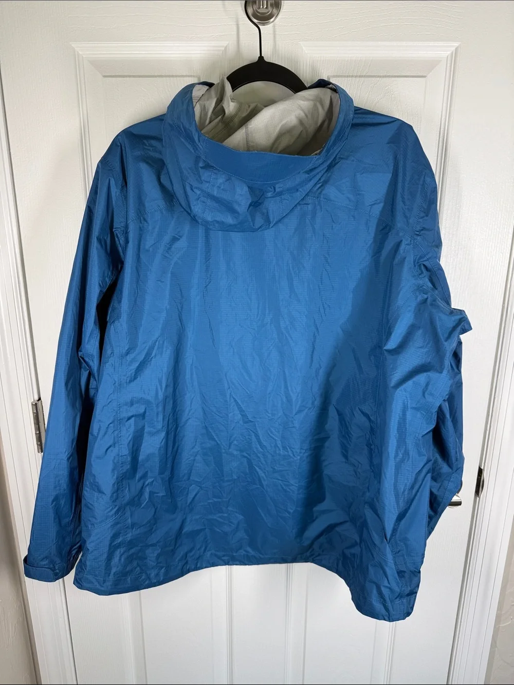 L.L. Bean blue rain coat jacket with hood size 2X